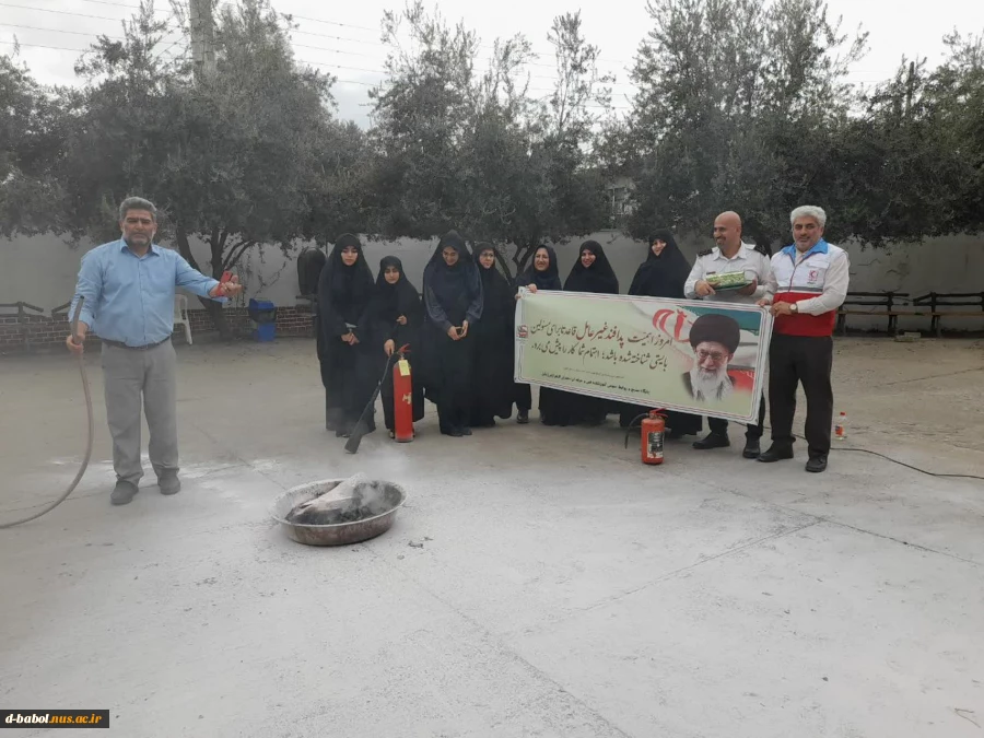 برگزاری کارگاه آموزشی اطفاءحریق در آموزشکده فنی و حرفه ای دختران بابل به مناسبت هفته پدافند غیرعامل  11